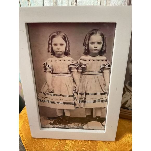 Creepy Photo Collection Bundle of 4 Framed Photos 💀🧌 - Picture 9 of 11